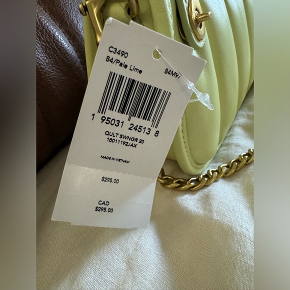 Coach NWT Quilted Swinger 20 - Picture 4 of 9